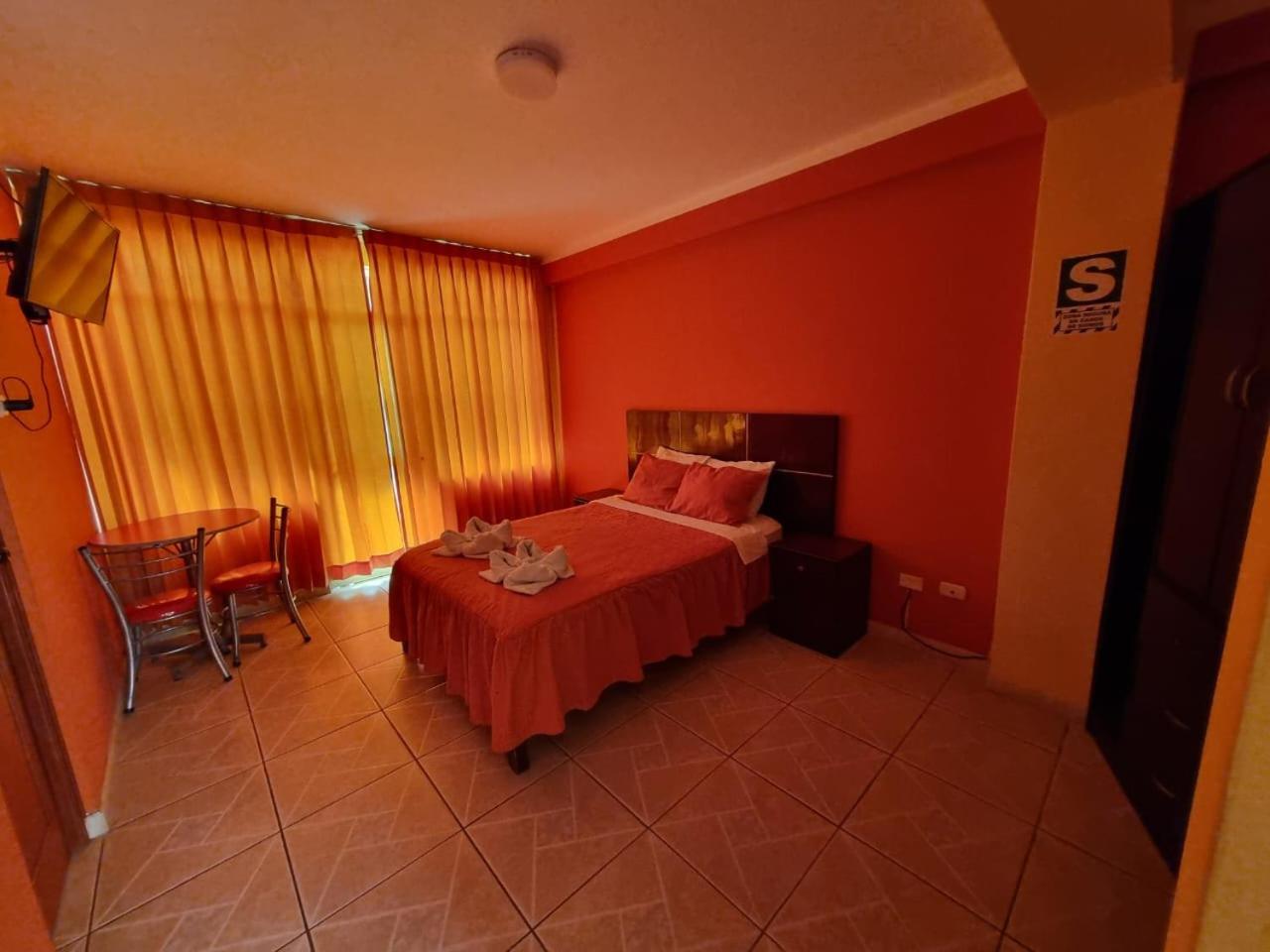 Madison Suite Tacna Extérieur photo